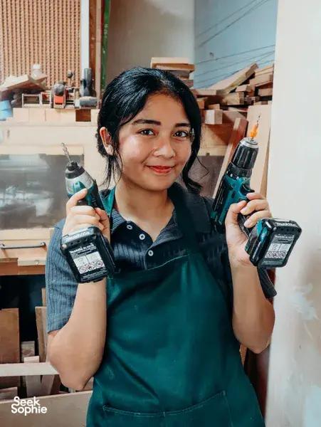 Pengalaman Berkarya Kayu Langsung Untuk Tim | Buat Kotak Kenang-Kenangan