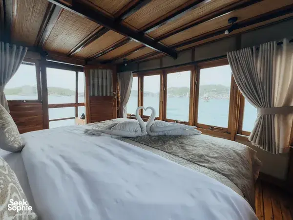 3D2N Komodo Phinisi | Yummy Food + Movie Nights