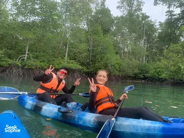 Pulau Ubin's Charms by Kayak: Fish Farms, Frog Island & Paracord