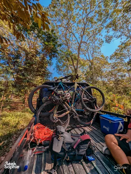 Half-day National Park Kumbi Forest Cycling in Lombok 