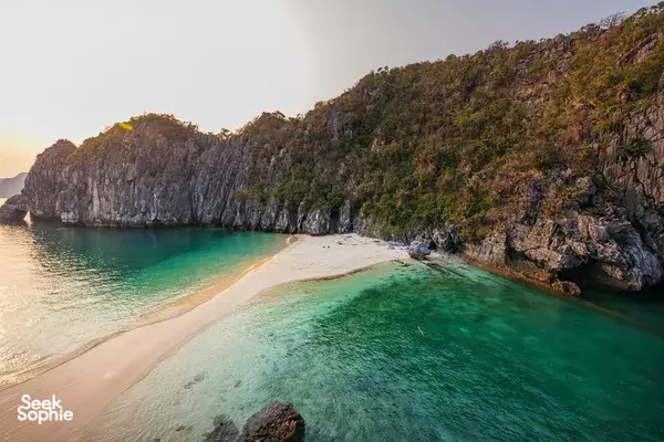 Hidden Lan Ha Bay Cruise | Secret Spots, Crabbing & Beach BBQ