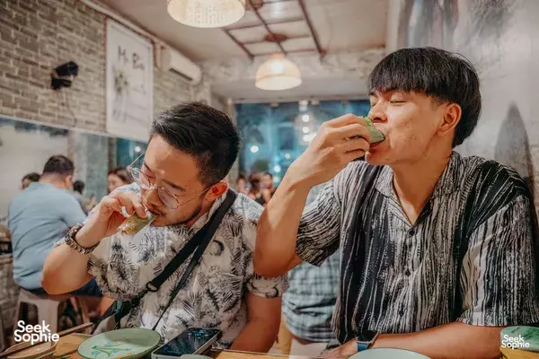 Hidden Alley Food Tour in Hanoi 