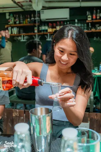 Seru-seruan Membuat Koktail di Tempat Perkebunan Alam yang Tersembunyi