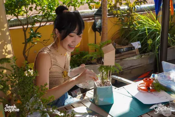 Build a Mini Treehouse on a Secret Rooftop Farm (Pet-friendly!)