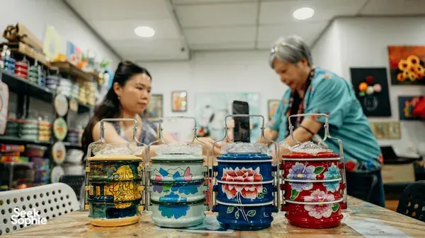 Seni Tingkat: Tradisi Orang Singapura