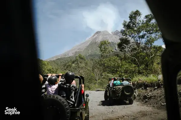 Private Day Tour of Jogja’s Big 3: Temples & Merapi Volcano