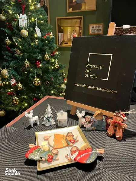 Make Christmas Ornaments with a Golden Kintsugi Twist