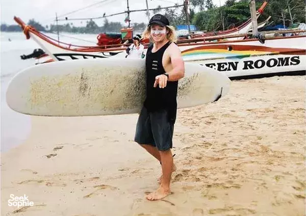 4D7N surf & stay