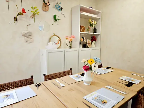 [GIFT] Singapore’s Only Lifelike Paper Flower Studio Experience