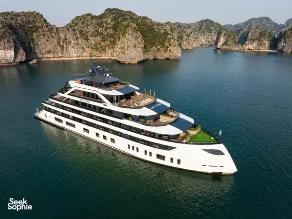 2D1N Lan Ha Bay’s Newest Cruise with a Rare Cycling Twist