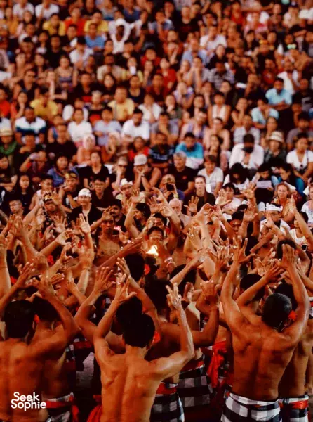 Private Uluwatu Sunset & Kecak Dance with Seafood Feast