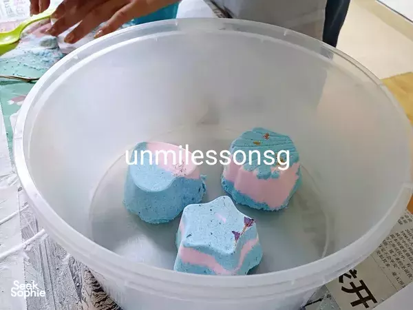 制作韩式泡澡球身体磨砂膏