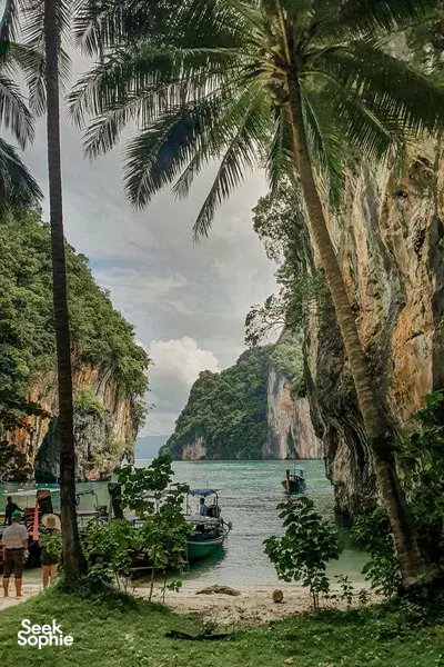 Hong Islands Trip by Luxury Longtail Boat | Start from Krabi