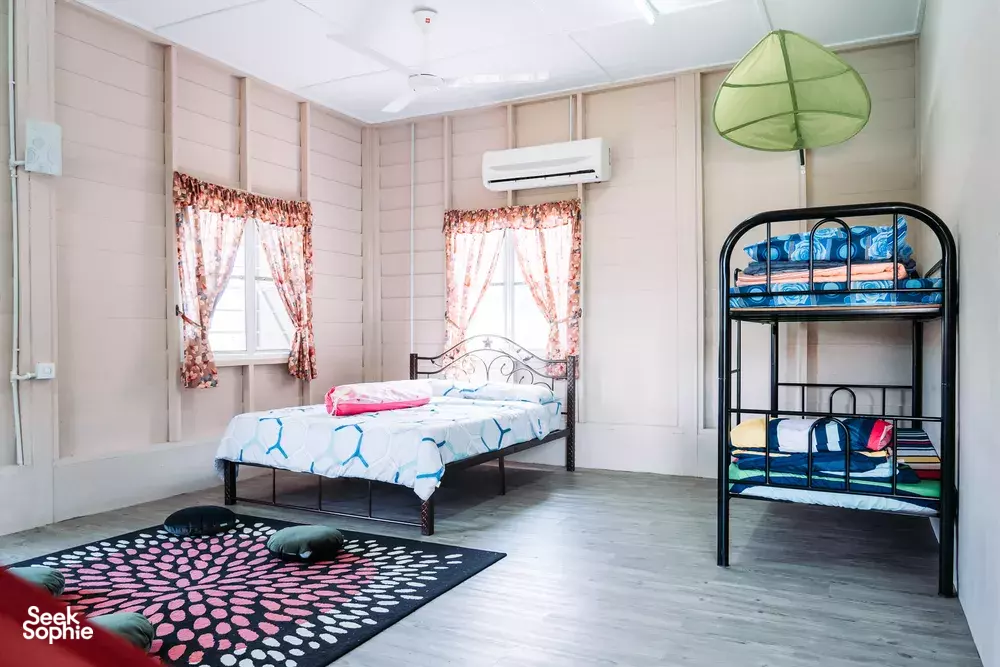 Seek Sophie option picture