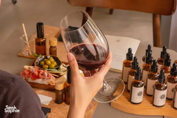 Make Christmas Essential Oil | With Wine & Cheese Platter