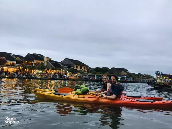 Sunset Paddle in Hoi An: Capture the Ancient Town's Magic