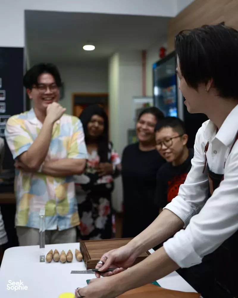 Seek Sophie option picture