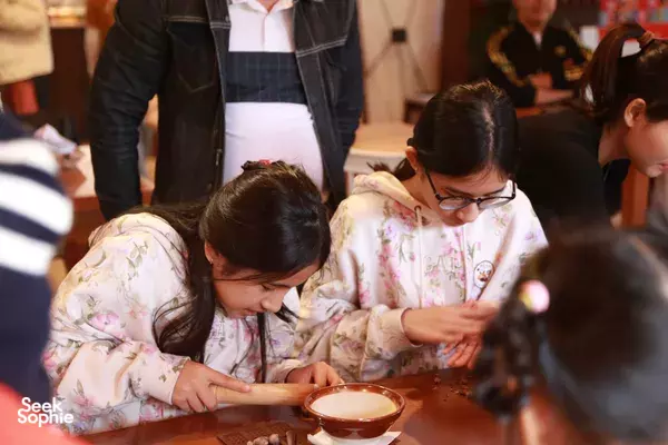 Bean to Bar: Chocolate Workshop in Da Lat’s Pine Valley