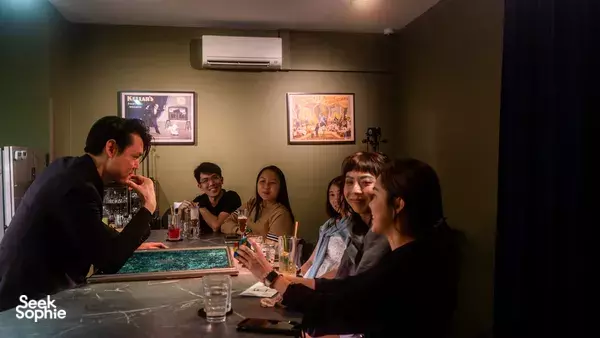 Hidden Tokyo-Style Magic Bar in Singapore