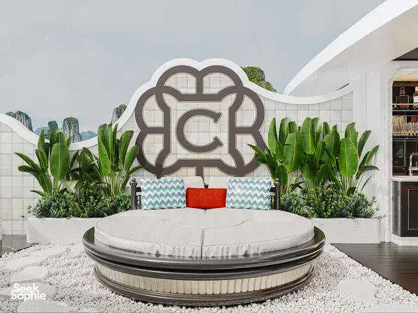 VIP Suite Bow View ( Second deck - Private balcony & Sea-view Jacuzzi )