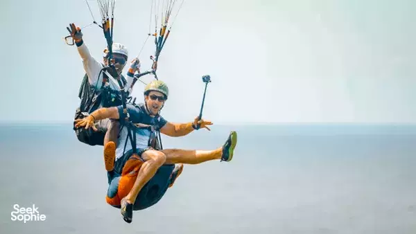 Terbang di Atas Bali: Paragliding Tandem di Nusa Dua