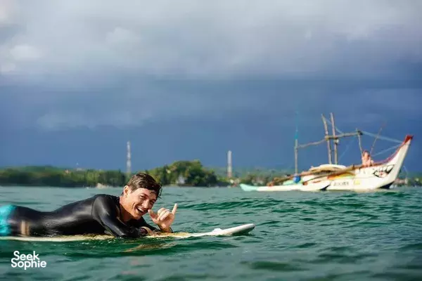4D7N surf & stay