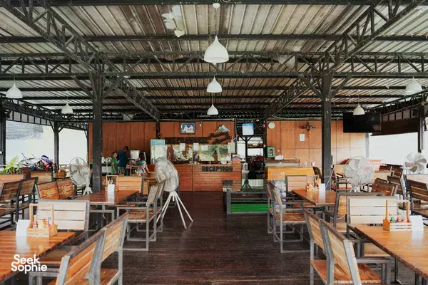 2D1N Private Cheow Lan Lake Journey | Boat Safari Adventure & Comfy Rafthouse with AC