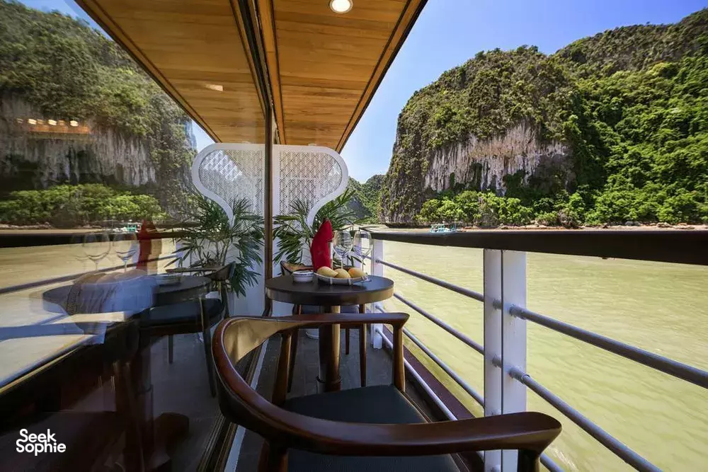 Seek Sophie option picture