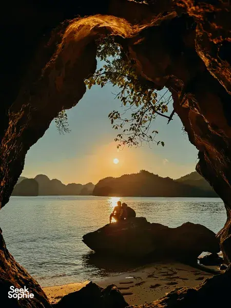 1 Day Hidden Lan Ha Bay | Secret Spots, Crabbing & Seafood Hotpot