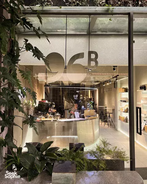 The Art of Vietnamese Coffee | Make Egg, Coconut & Phin Coffee