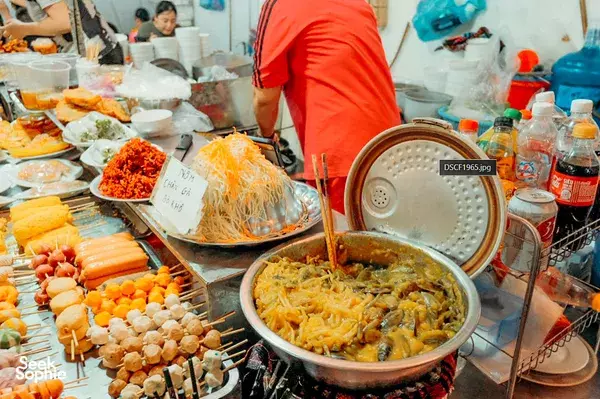 Hai Phong Bites & Sights: A Private Day Trip Adventure from Hanoi 