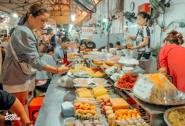 Hai Phong Bites & Sights: A Private Day Trip Adventure from Hanoi 