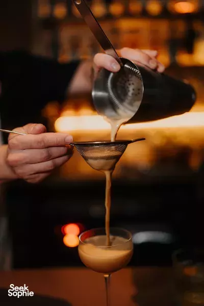 Craft Scent-Inspired Cocktails in a Cosy Cocktail Bar