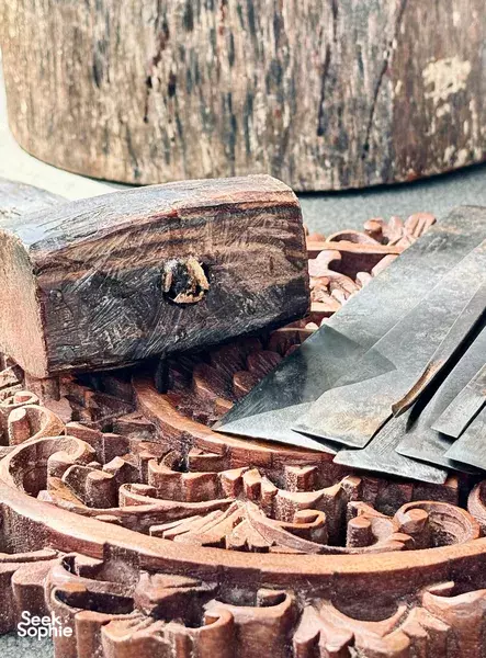 Balinese Wood Carving with Local Artists in Ubud