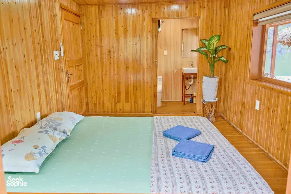 Seek Sophie option picture