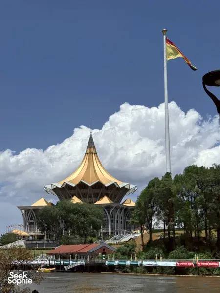 Kuching for Foodies: Local Eats & Sampan Ride