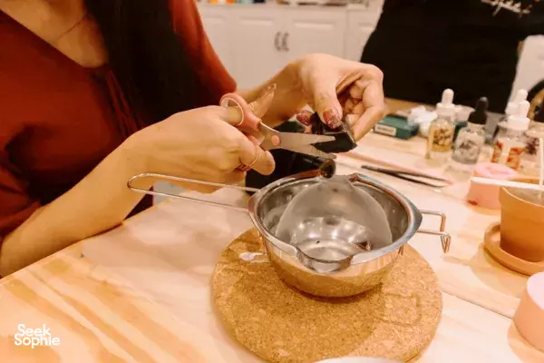 Buat Sendiri Lilin & Hiasan Bunga yang Unik