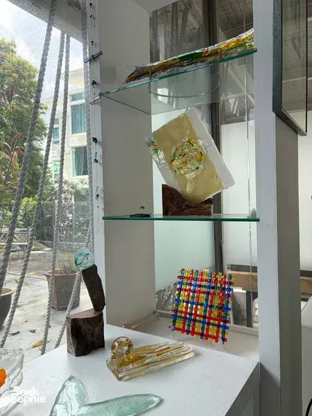 Make a Glass Dish with Renowned Local Artist