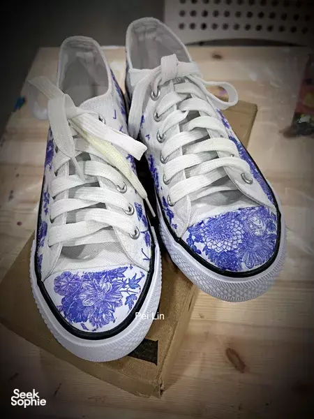 Sneaker Painting | With Nyonya Design Artist 