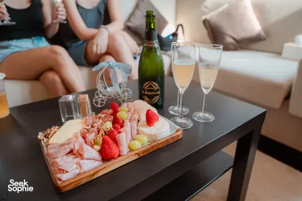 4-Hr Sail on Brand New Italian Luxury Yacht | Global Popstar Approved