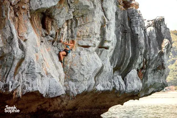 Free Climbing & Cliff Jumping in Lan Ha Bay | Deep Water Solo