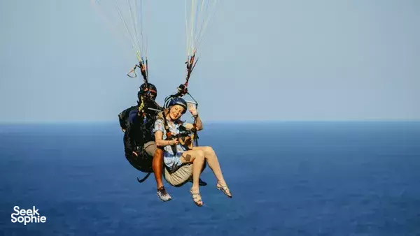 Terbang di Atas Bali: Paragliding Tandem di Nusa Dua