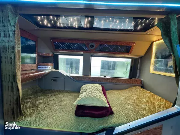 Hanoi–Sapa Premium Cabin Sleeper Bus