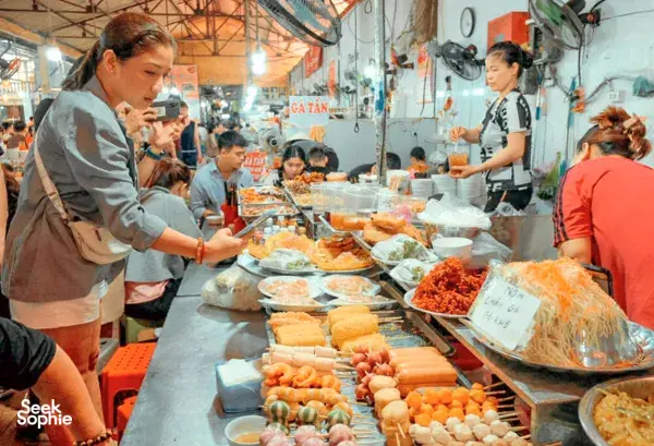 Hai Phong Bites & Sights: A Private Day Trip Adventure from Hanoi