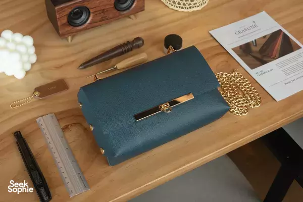 Make a Leather Bag | Trendy Studio @ New Bahru