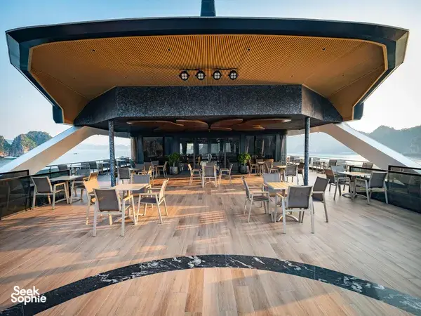 2D1N Lan Ha Bay’s Newest Cruise with a Rare Cycling Twist