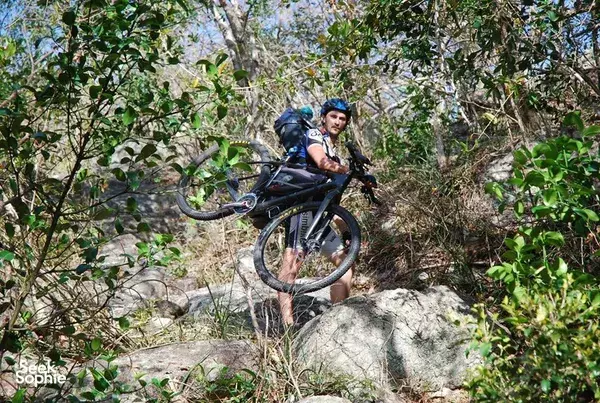 Full-Day Cycling & Tea Plantation Tour