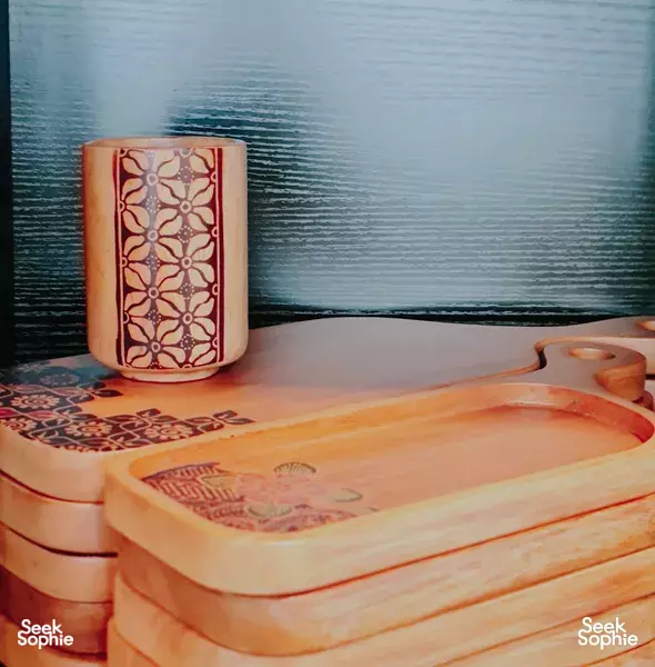 Private Batik Art Workshop: Design Your Own Wooden Tableware