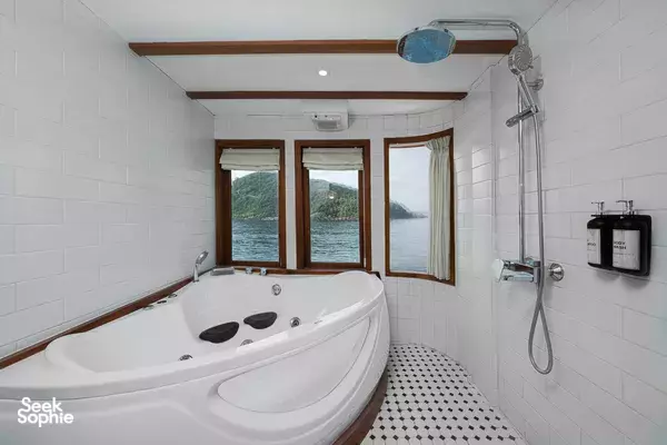 3D2N Komodo Adventure | Unique & Spacious Wooden Yacht Experience