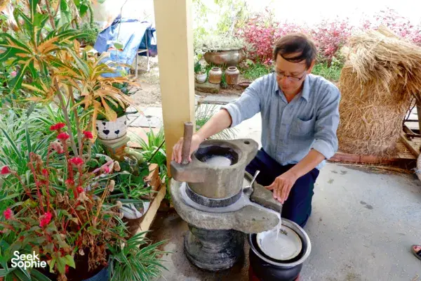 Hoi An Countryside by Bike: Farm, Fish & Feast with a Local Family